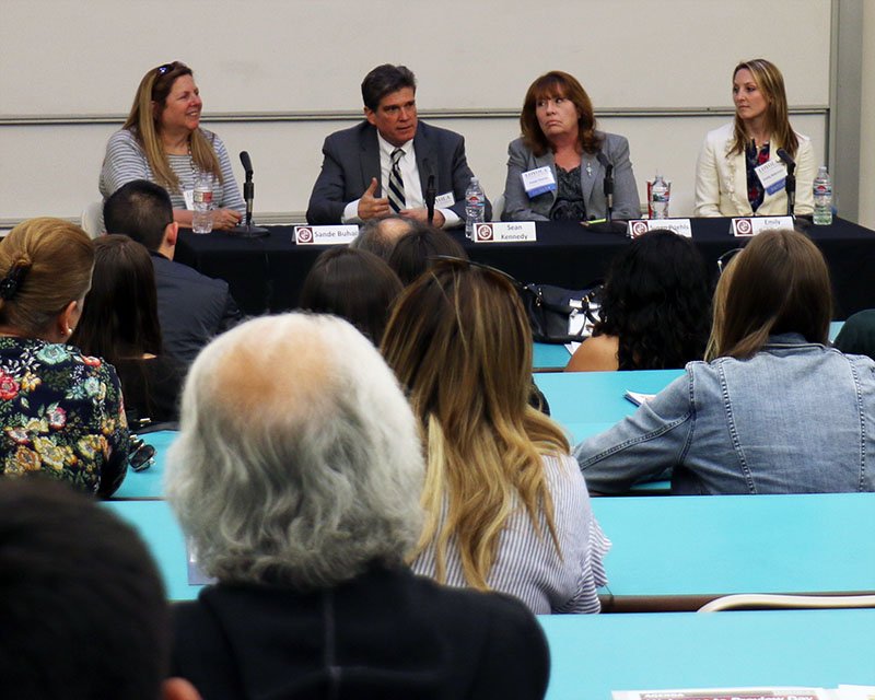 LoyolaLawSchool's tweet photo. Dir of the Public Interest Department Prof Buhai, #CJLP Director Prof Kennedy, Dir of Trial Advocacy Programs Prof Poehls &amp; #LIJC Co-Dir Robinson led today's faculty panel on clinical opportunities at Preview Day. https://t.co/EBfeE1Ziz6