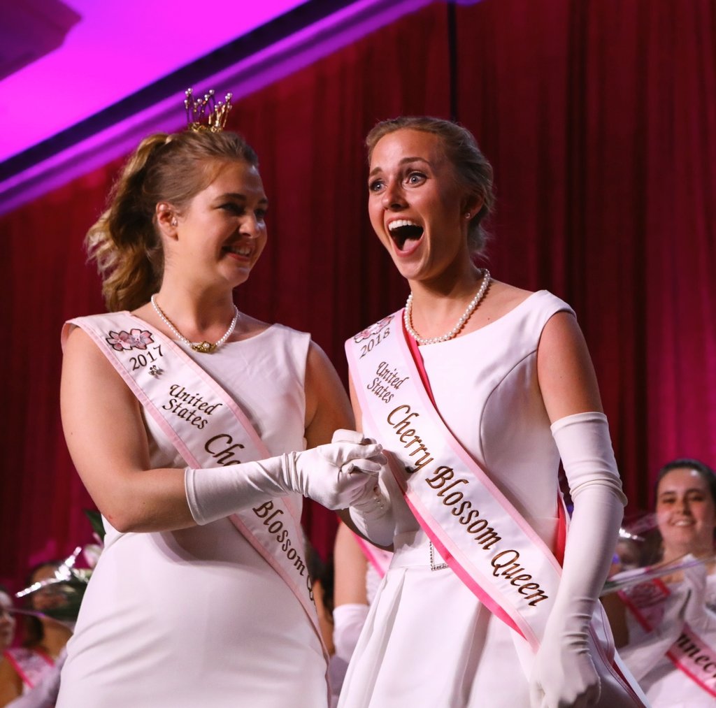 JapanEmbDC's tweet photo. Margaret O'Meara is the new Cherry Blossom Queen! DCM Aikawa spun the wheel to choose the 2018 Queen from the assembled Princesses from across the US at tonight's National Conference of State Societies Cherry Blossom Grand Ball. https://t.co/EXEPbTeXdL