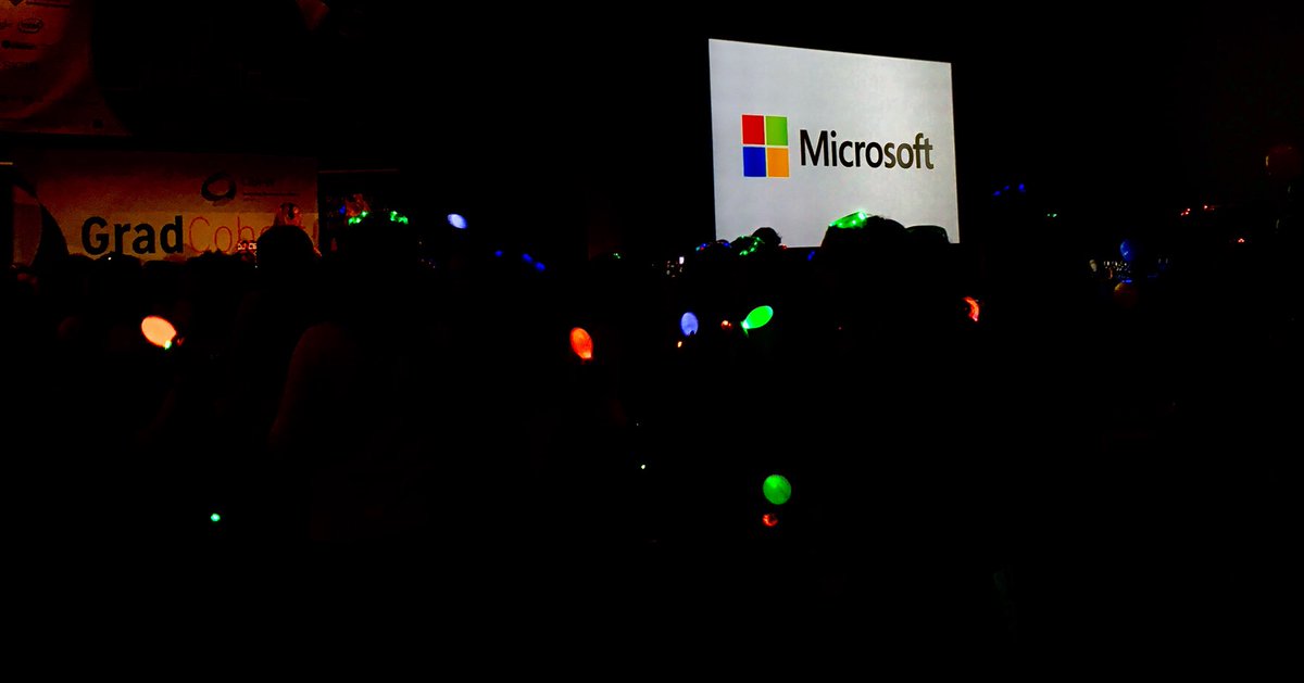 pvineetha's tweet photo. “Who run the world?
Girls”

That’s what’s currently playing at this @Microsoft Research sponsored party at @CRAWomen #GradCohort2018.

I am 100% sober and dancing like... uh... SOMEONE WHO DOESN’T GIVE A RAT’S RIGHT BUTT CHEEK TO THE WORLD!!! 🤷‍♀️💃🎉✨🦄🌈✨👏❤️

#Winning https://t.co/Q9FM9OfFvK