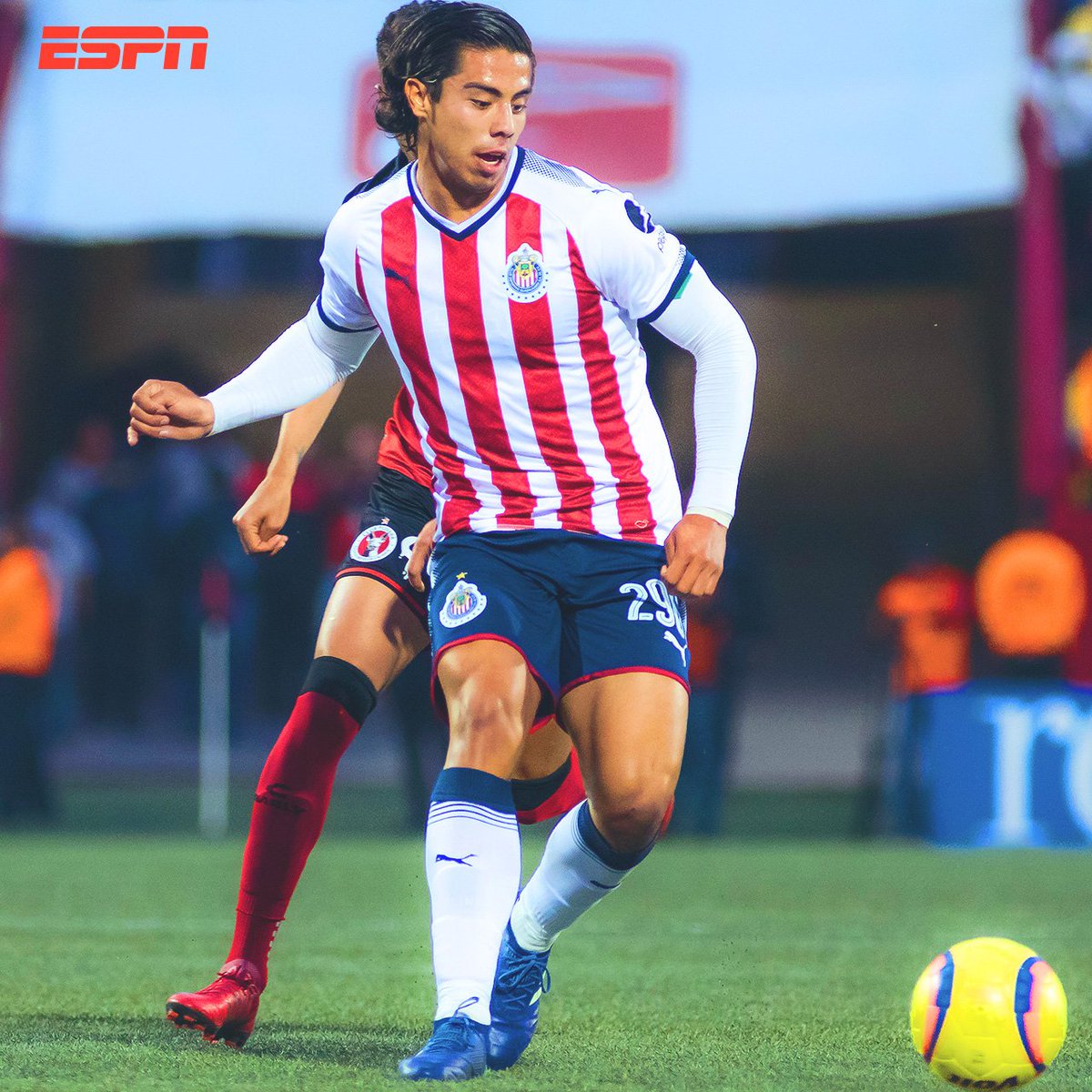 ESPNmx's tweet photo. ¿Debe Almeyda seguir confiando en Benjamín Galindo Jr.? 😯

MG ❤ Sí
RT 🔁 NO https://t.co/MjY8ABlpFL