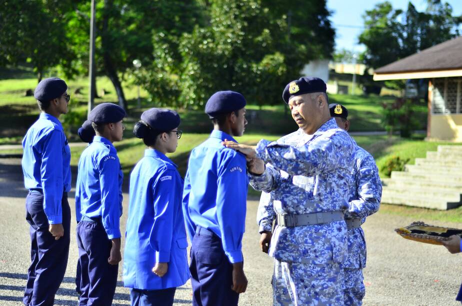 rnopenang's tweet photo. Perkhemahan PKBM(L) peringat kebangsaan Zon Utara diadakan di Sungai Petani Kedah
Pelbagai acara yang diadakan bagi membangkitkan semangat kepada murid-murid sekolah yang dirasmikan oleh Panglima Wilayah Laut 3
@mykamarul 
@tldm_rasmi 
@NavyTheBest1 https://t.co/1n62UZZhq5