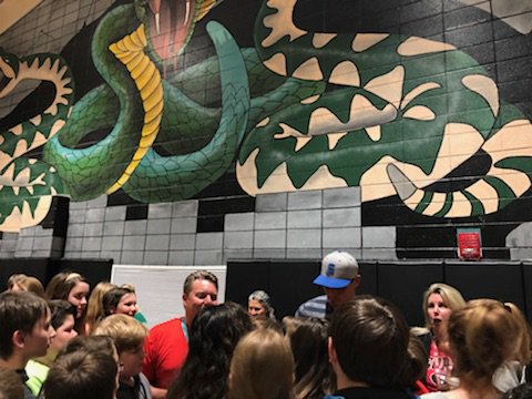 davidpollack47's tweet photo. Big shoutout to @VickeryCreekMDL!! I didn't forget about y'all. Great energy Wednesday!! Keep the flow, finish the year strong!!
#EveryDayCounts
#EveryDayCountsGA
#VickeryCreekVipers https://t.co/tj5FwbMqIk