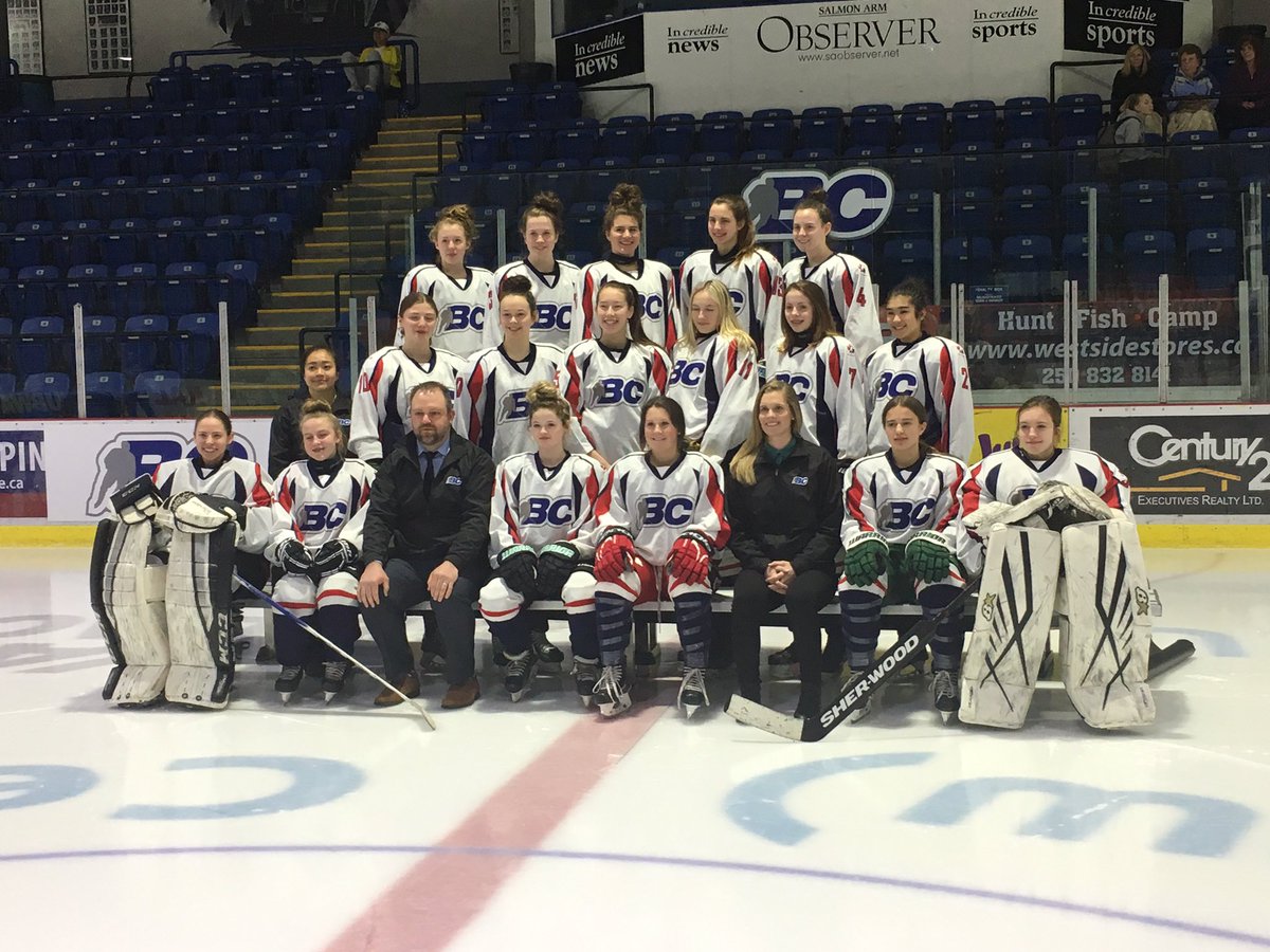 BCHockey_Female's tweet photo. Game on! #TeamBCBlue vs #TeamBCWhite https://t.co/HJp5enEVWl