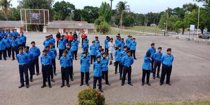 rnopenang's tweet photo. Perkhemahan PKBM(L) peringkat Kebangsaan Zon Utara yang diadakan di Sungai Petani Kedah
Pelbagai Aktiviti yang dijalan seperti 
Jalan Lasak,Kawad Kaki dan banyak lagi
👏Syabas kepada semua yang terlibat 
Di rasmikan oleh Panglima Wilayah Laut 3
@mykamarul 
@tldm_rasmi https://t.co/665zWJ8bvd