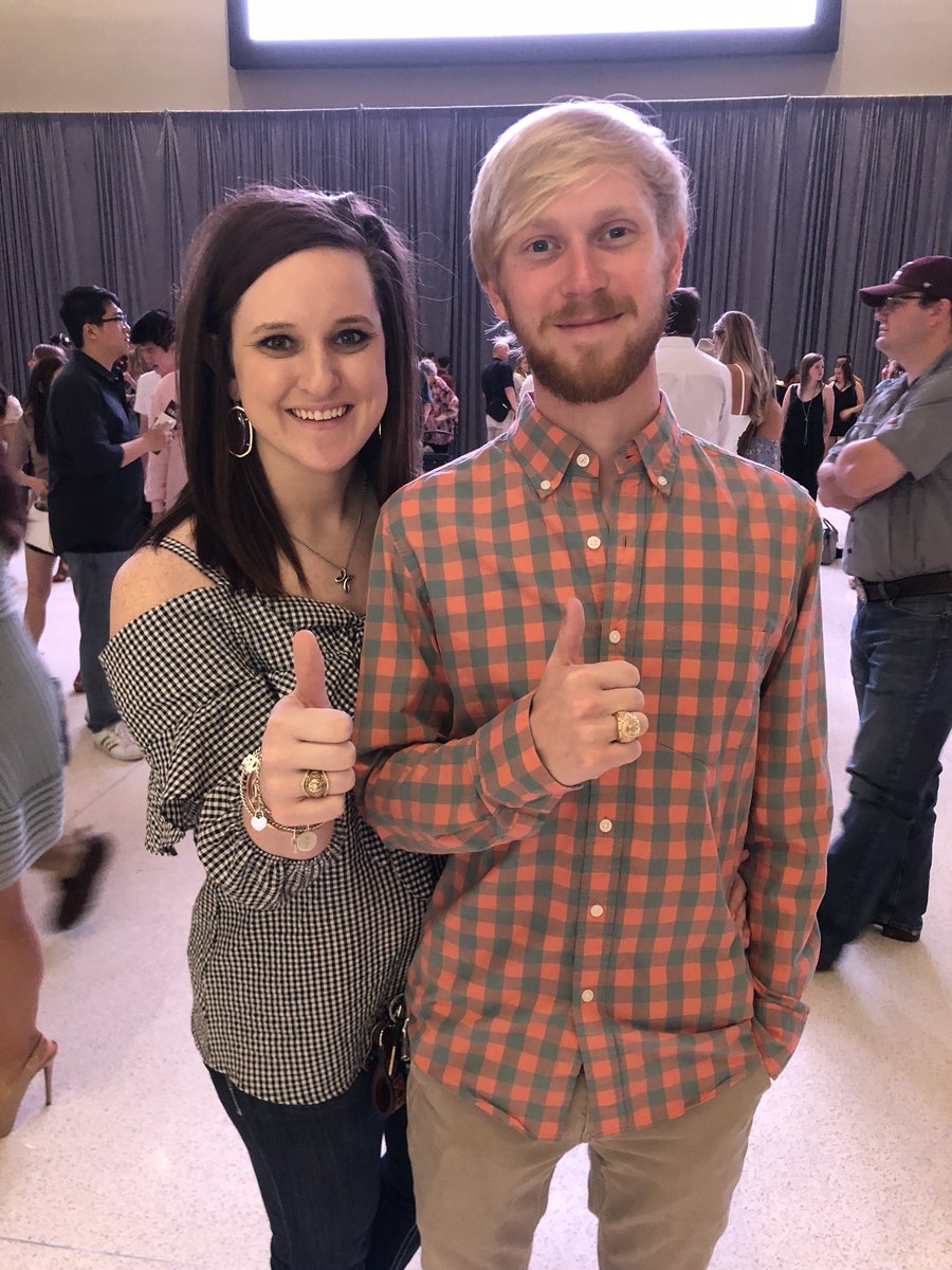 kchickey86's tweet photo. With ring presenter, 2011 former Matador Chelsea Hickey! https://t.co/KqjmTjWQVv