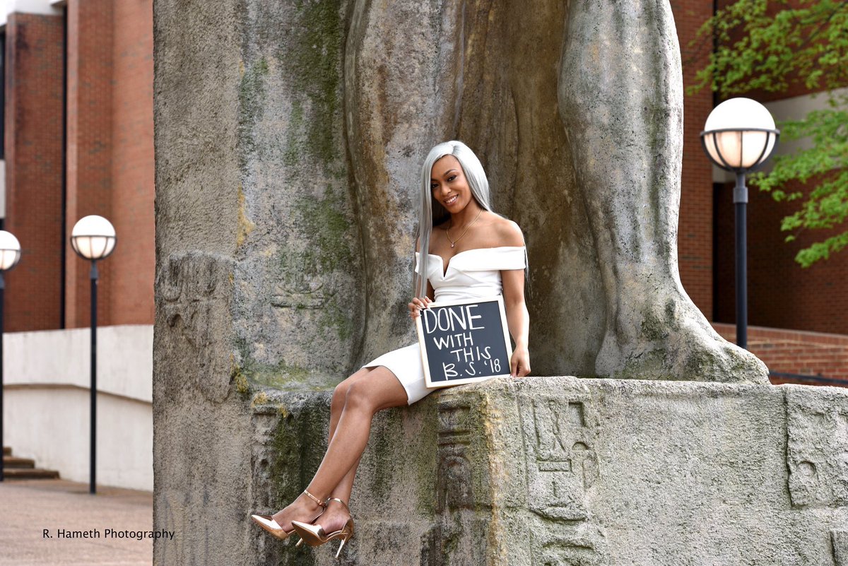 prettyas_kai's tweet photo. “Done w| this B.S.” 🐯💙 I’ll be graduating with a bachelors of science in 21 days! #gradSZN #BlackGirlMagic https://t.co/A1d46aQRLn