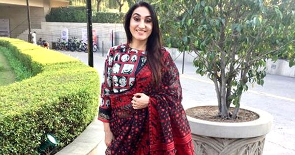 Cashkarocom's tweet photo. Shop #Ethnic this time with our big time offer on #Zipker. Get Flat Rs 300 Off Code + Flat 10% CashKaro #Cashback. https://t.co/b4XXd9chuf #GoEthnic https://t.co/cOiKy6Uol2