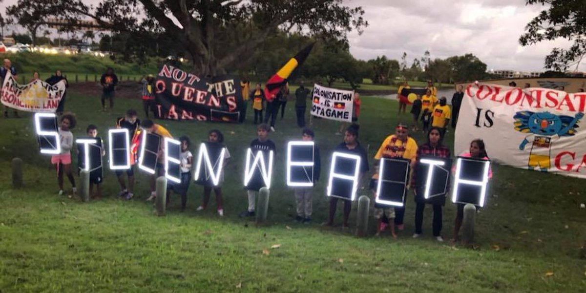 WgarNews's tweet photo. @RachelQuayle08 @butchulla @CAAMA @WhteRbbnAdvocat @colleenmenzies @bugwannostra @croakeyblog @GoldCoastNurse @43a6f0ce5dac4ea @BloggerMe3 '#AboriginalRightsCampaigners #DylanVoller & #RubyWharton were not at #SunriseProtests but are taking part in the wider campsite setup at #StolenWealthGames The camp is called "#FreedomCamp" & hosts #Forums, #PublicDiscussions'
#PhilippePerez #interview: https://t.co/7wDM3b3GdB https://t.co/Us19idXpV3