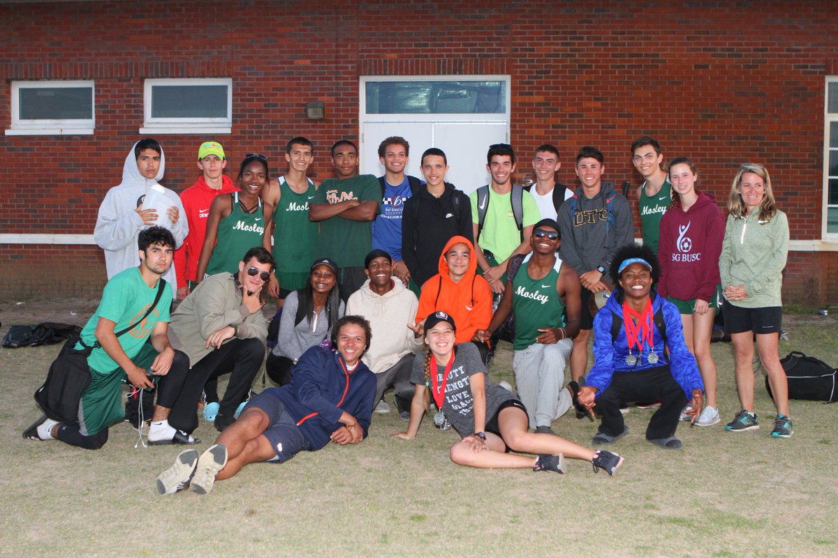 MosleyTrack's tweet photo. Official Track Time is ... Birthday Party Time! 🎉🎂🎉 Happy Birthday to @Jtgilmore_25 &amp; @ellagrace412 .  3A District 2 is the place to celebrate! https://t.co/f9uU5CD8Nt