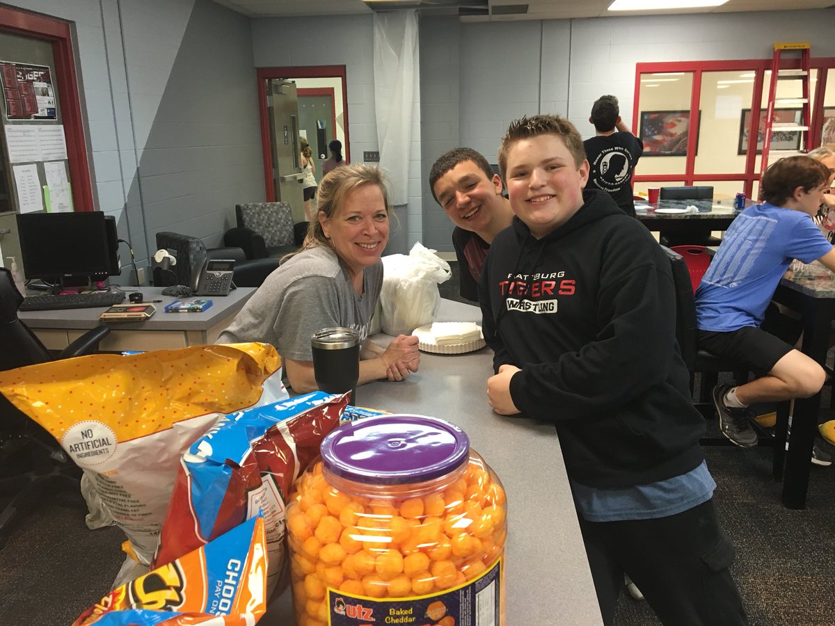 CCMSTigers's tweet photo. These kids don’t need anymore caffeine🤪🤪🤪#lockinfun #beststudentsever https://t.co/iWDi5QtQn4