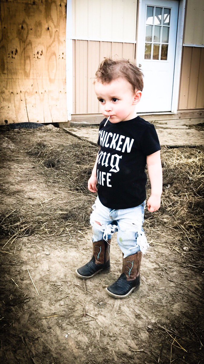 bustanut81's tweet image. Thug life #bootlife #farmlife