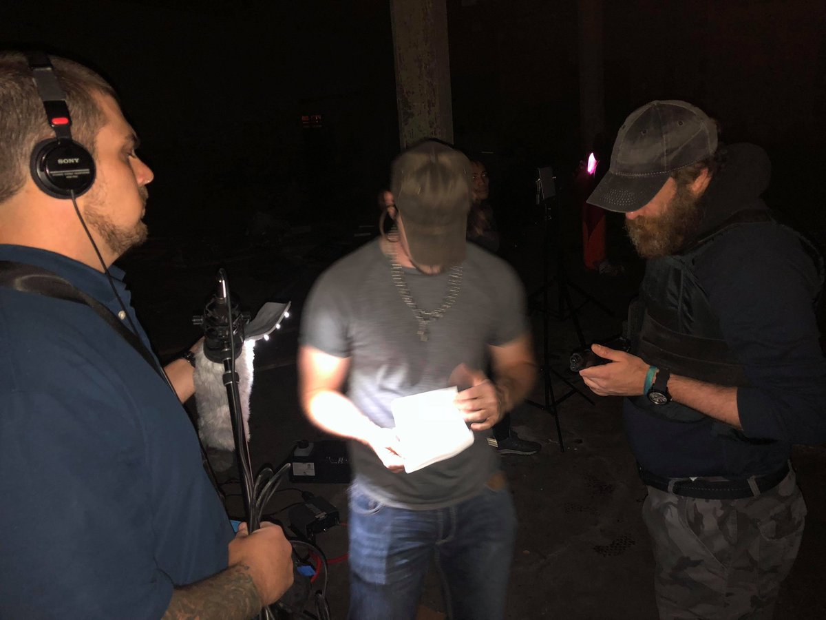 Fractallightflm's tweet photo. #setlife photos of some #behindtbescenes on a recent #project. https://t.co/OYufxtJcQx