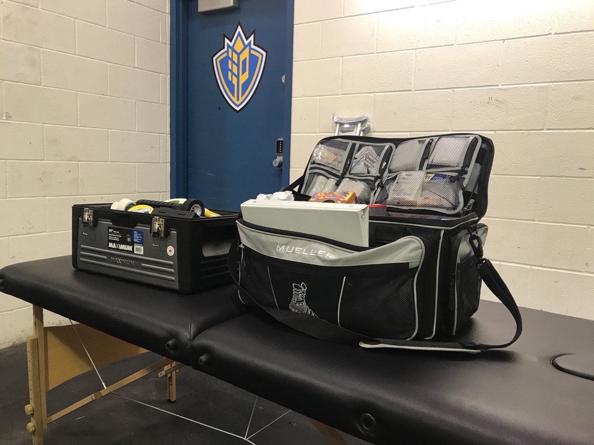 prairie_hockey's tweet photo. As our week draws to a close, we are thinking about Dayna Brons and her service to the @HumboldtBroncos as the tragedy continues to hit home. We know how important AT’s are to any program. If the boys need the sticks, Dayna needs her pack. 
#packsoutfordayna 
#humboldtstrong💚💛 https://t.co/o5EWcOKg1L