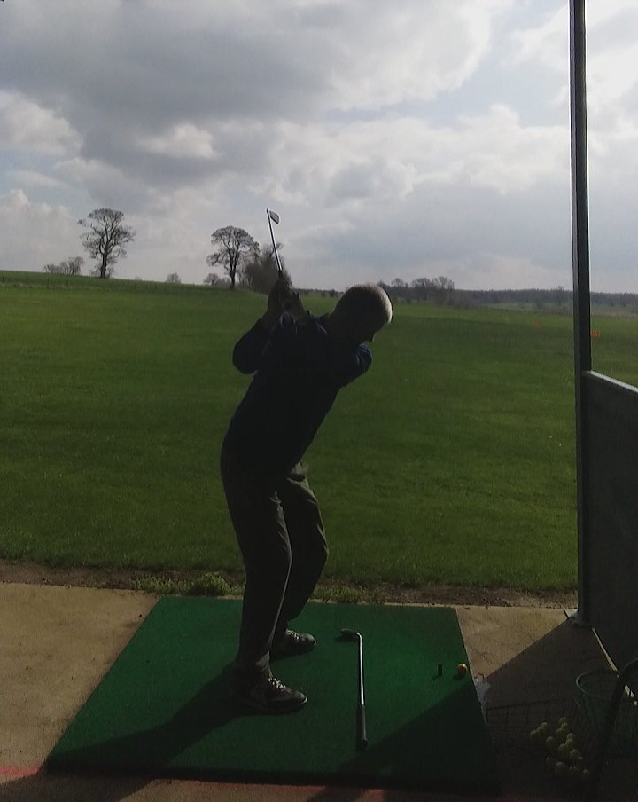 stevenc2222's tweet photo. Golf course closed driving range open
#golf https://t.co/9fMMh9t1UG