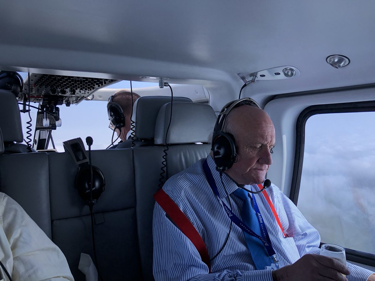 diapermatthew's tweet photo. On my way to Aintree for The Grand National #abovetheclouds https://t.co/6FTyRK5t2n