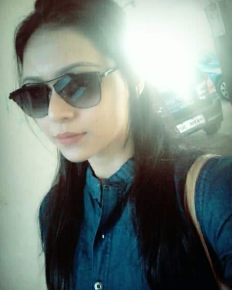 imindrani54's tweet photo. Keep your face always towards the sunshine and the shadows will fall behind you❤ #loveyourself #sunshine #selfie #me #beautiful #picture #picoftheday #stly #pose #summer #fun #dayout #food  #like4like #hastag #love 💙 https://t.co/0KxbXX5dhX