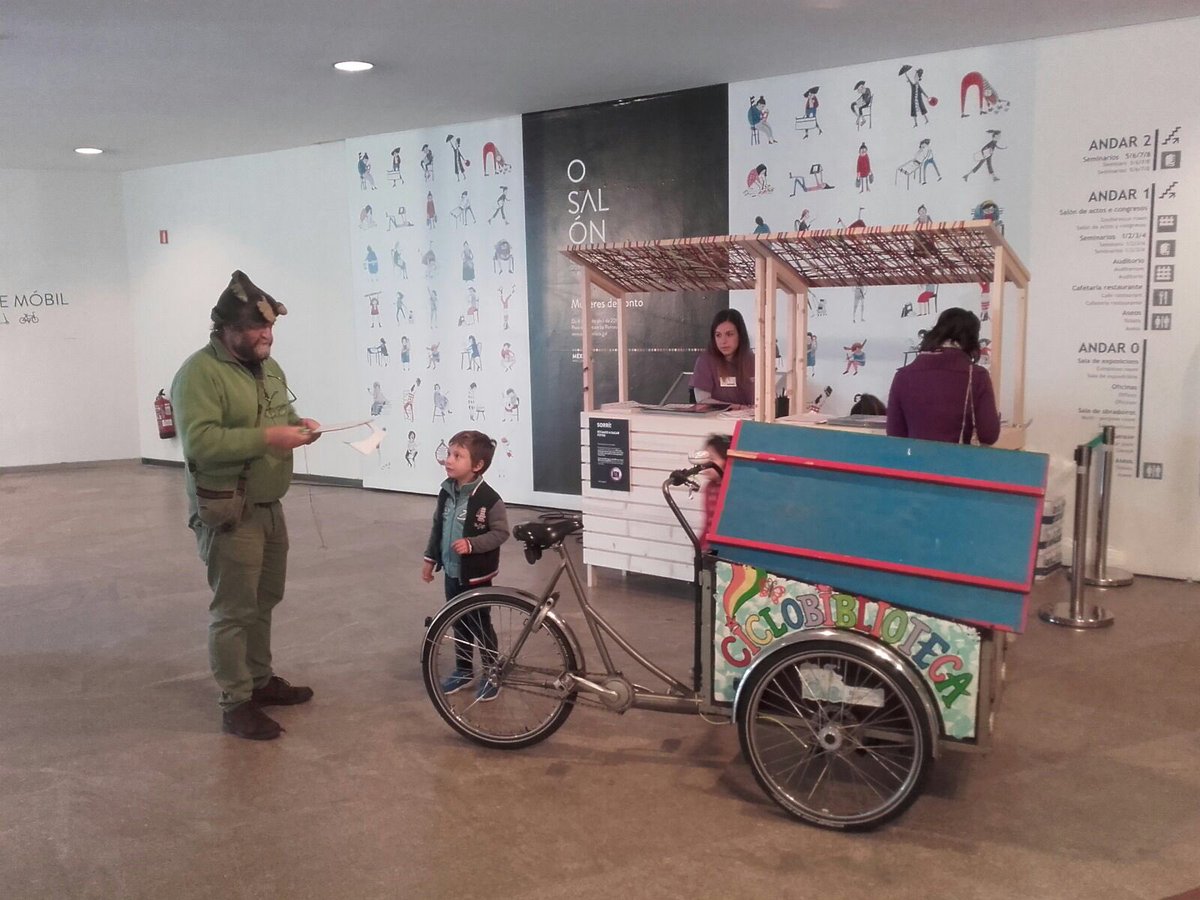 pilarportelav's tweet photo. #Orbil e o #Carballoconbotas @contosolidarios están agardando x todxs no @SalondoLibro https://t.co/0mmfkX7iaI