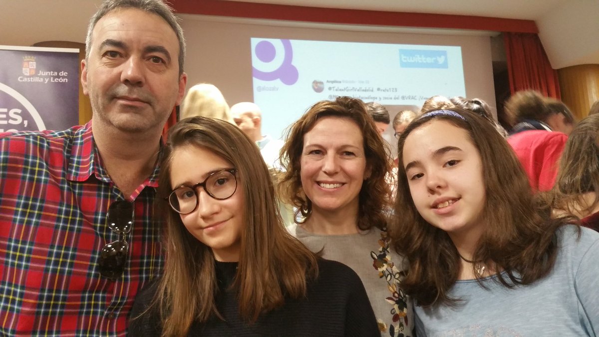 VidalVirvituri's tweet photo. #talentgirl #TalentGirlValladolid #reto64 Isidro es socio del Real Valladolid https://t.co/lM2nC4fxMj