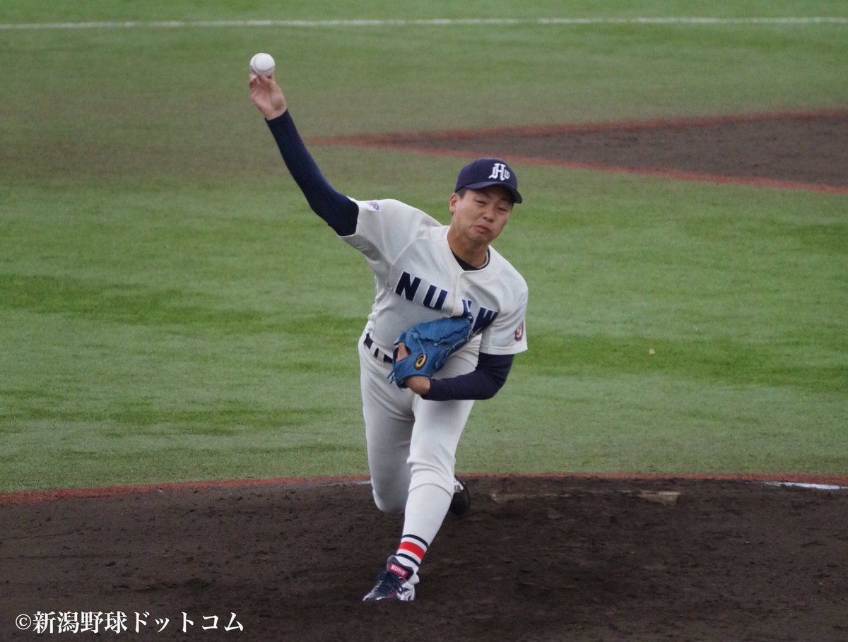 【大学野球】関甲新１部
新潟医療福祉大×山梨学院大
３回終了
医福 035
山学 000

２回、医福は須貝祐次郎（村上桜ヶ丘）の３ランで先制。３回には西野護（村上桜ヶ丘）の適時二塁打や本盗、荒木陵太（日本文理）の適時打などで追加点。先発の漆原大晟（新潟明訓）は初回に自己最速151キロマーク。