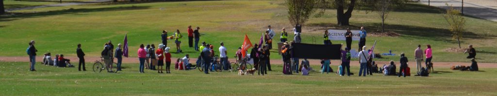 oz_penguin's tweet photo. Took Miss 11 to #ScienceMarchCBR this morning, and we increased the number of attendees by ~4%. A really sad turnout compared to last year. Maybe the 2019 March should return to Parliament House? https://t.co/29FJnDhguD