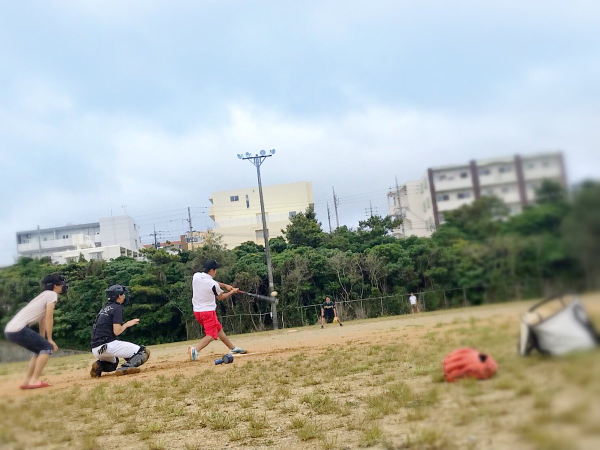 ryu_marines's tweet photo. 昨日は練習しました😎✨
1年生がたくさん来てくれて、人数集まったので試合をやりました🤘
試合中1年生が2人もホームラン打って驚きでしたね😳😳😳

まだまだ部員募集中なので気軽に練習参加して下さいね😘 https://t.co/EHwZ0he1j5