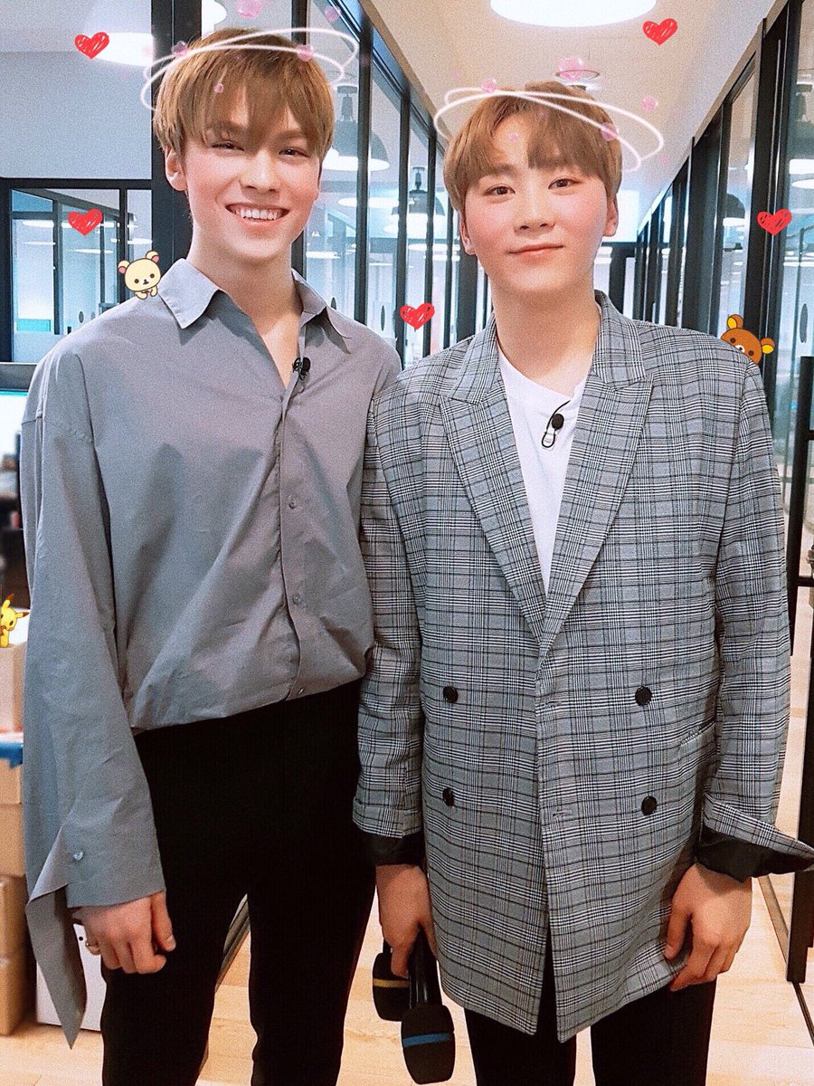 softforkwan's tweet photo. 始めるのよ、これは戦争。。。
嬉しそうなキミをみるなんて！

ㅤㅤㅤㅤㅤ✦〜 #승관 ➵ #SEUNGKWAN ♡༉·₊˚
                        + #버논 ➵ #VERNON ♡༉·₊˚
                            ㄴ ʚ #세븐틴 ɞ https://t.co/xOsn8rhsDm