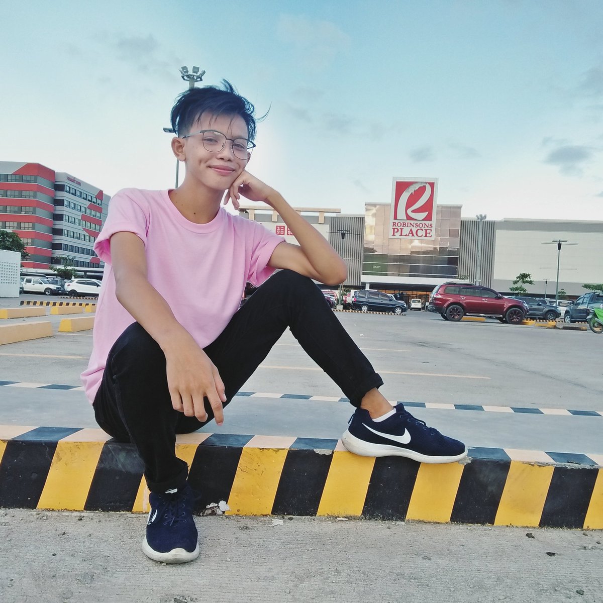 YrielMendigo18's tweet photo. Pinky😍😍😍 https://t.co/qjHb1TO2Ka