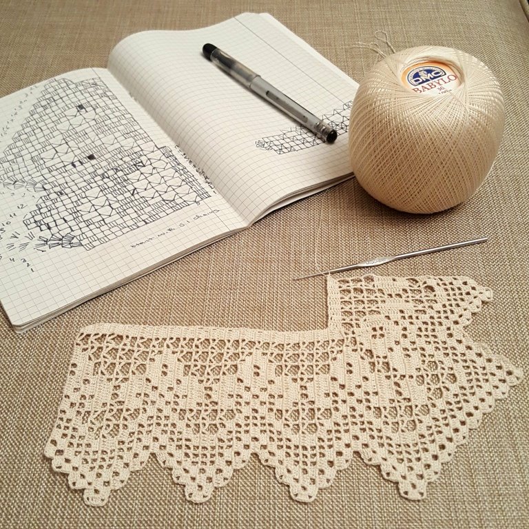OldMagazin's tweet photo. RT @EstersDoilies: Excited to share the latest addition to my #etsy shop: Hand crocheted border, filet crochet #lace trim, linear or turning edge for #homedecor #pottiteam #a4team #housewares #handmade #crochetedborder #crochetedging … https://t.co/zNskBPajiw