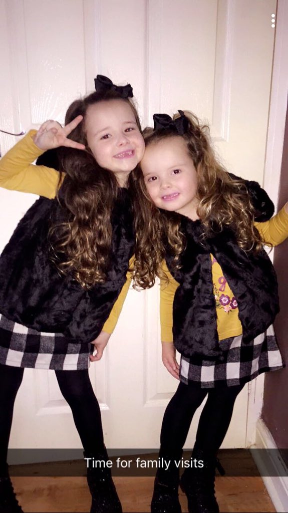 KathyMcAlpine's tweet photo. So lucky to be blessed by these 3 beauties #mygirls #myworld #myprincesses #mylife 💖💖💖 https://t.co/3PFyHou3sy
