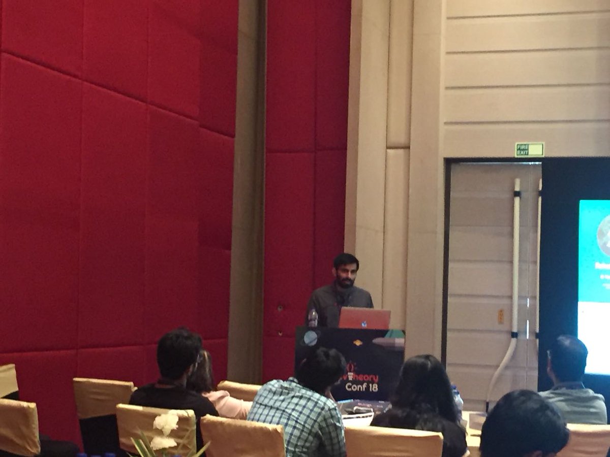 thedevtheory's tweet photo. Rahul Kadyan talking about Vue.js The Progressive Framework at #TheDevTheoryConf18 https://t.co/QWB1NypdyX