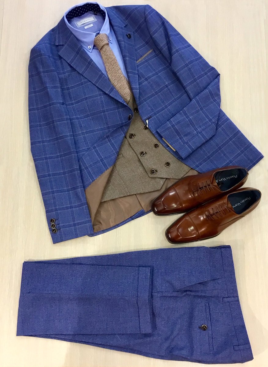 McCallsLisburn's tweet photo. 3 pc suit ✅
Check jacket ✅
Contrast w/c ✅
We’ve got you covered for race days, wedding days....just any day in general 😍👍🕺🏻
https://t.co/5Xa0GxVJrG
#ootd @benettimenswear #3pc #suit #check #contrast #suitseparates #waistcoat #paolovandini #shoes #ss18 #mccallshasitall https://t.co/YpzbFMN0DW