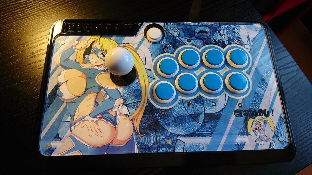 haganeno93's tweet photo. Recently commissioned R. Mika artwork for Venom Fightstick #JackalsCrew https://t.co/JQUyPCzU1R