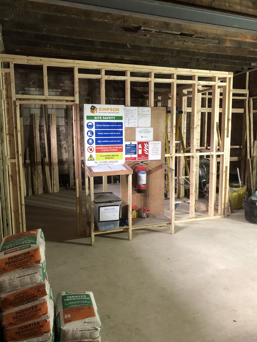 DMP_Surveying's tweet photo. Work for @MindHEY progressing at Cholmley/Kings Bench st. Looking at lot different from the last time the client visited @EmmaDallimore1 @david3012 @Simpsonbcuk @EttridgeEA rendering starts next, then scaffold down so same again next visit. Good to have a possible tennant visit https://t.co/1ORyQ5PAAO