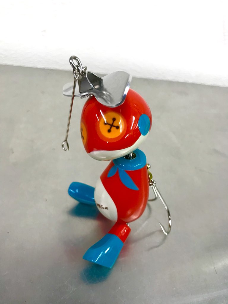 荒井謙太 明日朝５時集合です 未公開 未発表ルアーなど多種類持って行きます 雨なので十分に気を付けてお越しください バス釣り フロッグプロダクツ トップウォーター