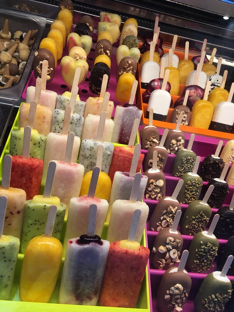 Takeiyuzu On Twitter 美味しそうなアイスクリーム でも寒暖差が激しすぎて食べられない かわいい アイスクリーム 食べたい けれど 知覚過敏 虫歯 そんなわけないない 寒暖差 疲れが たまりやすくなります みなさんおきをつけて