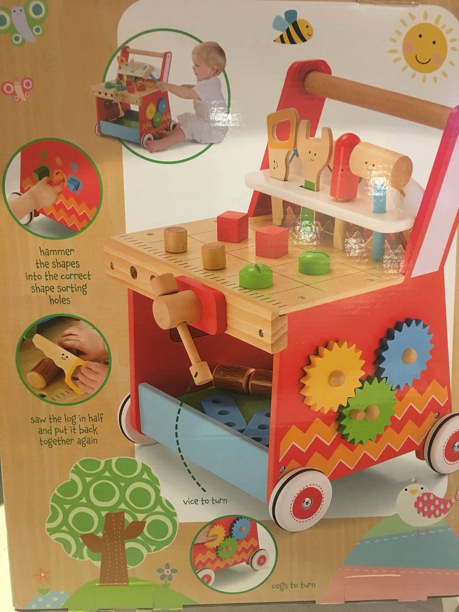 Milly_Puff's tweet image. Making this for my nephew last night &amp;amp; realised that even @ELCtoys puts things on upside down...the tools are all in the wrong place in the pic on the box! #Whoops #FollowTheInstructions