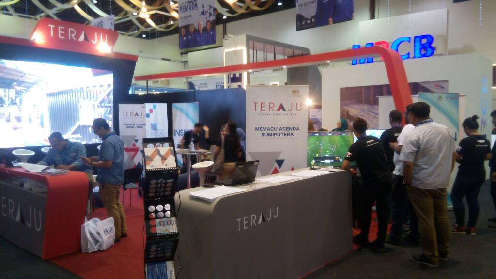 ExpoPemuda's tweet photo. Shape a better future with us! Opening doors to great opportunities for affordable homes, funding, career and skills at #ExpoPemuda! Join us now! #jobs #skills #training #properties #funding #business #expo #exhibition #vacancies #opportunities #offers https://t.co/tTUJfA6EtX
