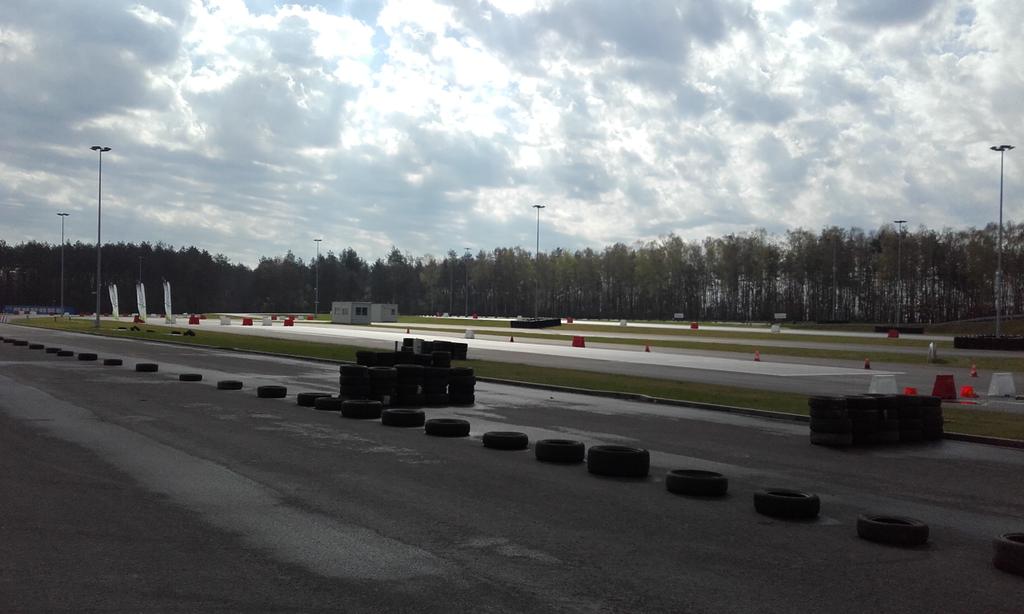 Basos7's tweet image. Cisza przed burzą 🚘🚘🚘 #TorModlin