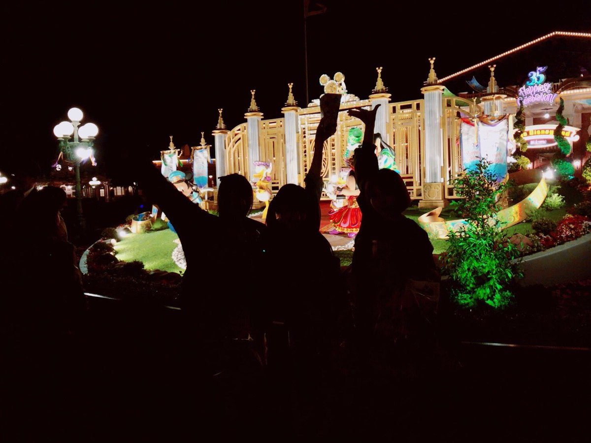 もえのあずき もえあずも ディズニーランド さんプレビューナイトにご招待いただきました 新しくなったアトラクションやショーやスポット ぜんぶ最高で夢の時間 ポップコーンひとり５パック完食 笑 東京ディズニーランド プレビュー