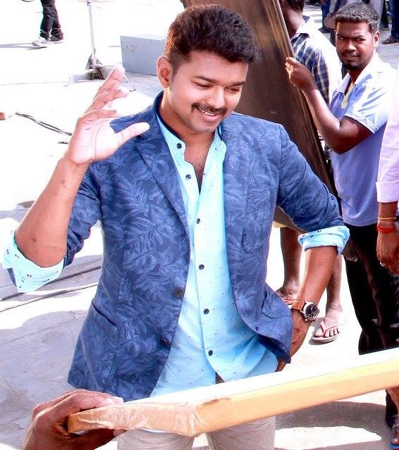 VijayFansUpdate's tweet photo. #Theri Shooting Spot Stills. @actorvijay
#2YrsofBlockbusterTHERI
link - https://t.co/eYogwrHTL8
2YRS OF ATBB THERI STORM https://t.co/vDhkSyjSXF