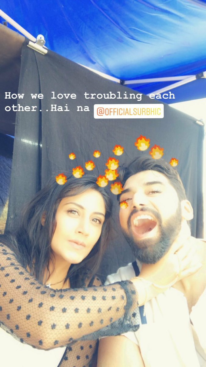idontgiveawott's tweet photo. Surbhi's bonding with her co-stars is so damn adorable ππ
#SurNik https://t.co/N1FmG40O9v