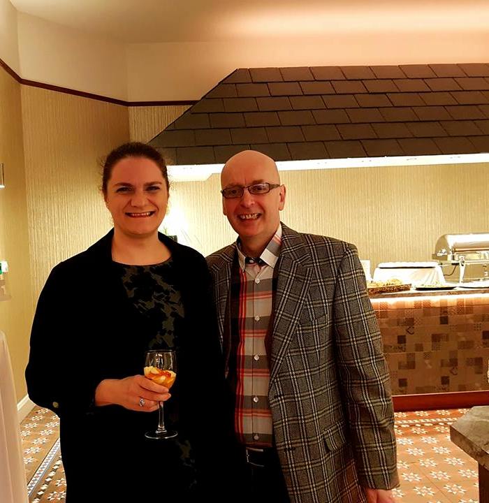 YeschefChef's tweet photo. Look who #yeschefcatering met recently in @HarveysPoint #meetindonegal @IrishFoodGuide @govisitdonegal What a fantastic night we all had. @DonegalHour @evelynmcmkting @TrishMcGinley @donegalcouncil  @wildatlanticway  @Mullaney_Media https://t.co/uPbPhsJfLx
