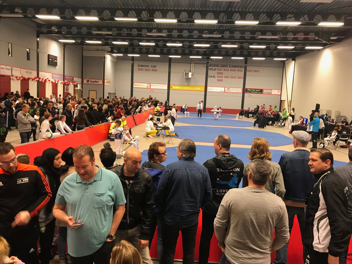 <a href="/TaekwonUtrecht/">Taekwon Utrecht</a> strijdt vandaag met 3 deelnemers op 18th Open Windmills #Taekwondo championship te Dordrecht!
Yasmina, Ilias en Hicham uit #Hoograven #Utrecht doen mee namens de club!💪
#taekwondo #tkd #sport #030inbeweging