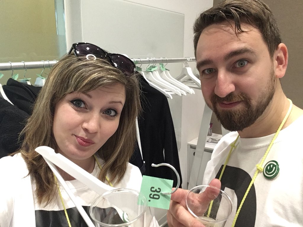 Fušujem Ti s <a href="/adam_laita/">Adam Laita</a> do práce! <a href="/filippodstavec/">Filip Podstavec ⛏</a> ;) Zdravime z Pražskýho barcampu! #barcampcz