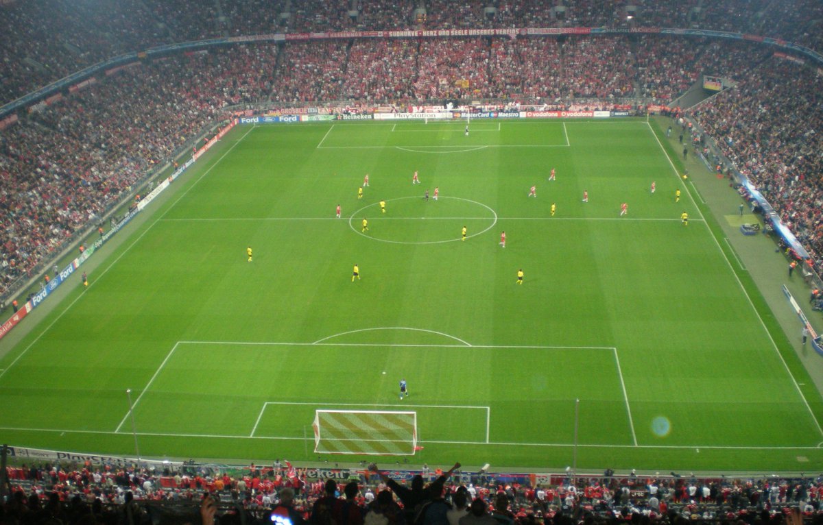 On this day 2009. We made our first of many trips to Bayern Munich. Wonderful city and great welcoming locals. The beer wasn't half bad either!
Some members..shall we say..fell by the wayside! 😜