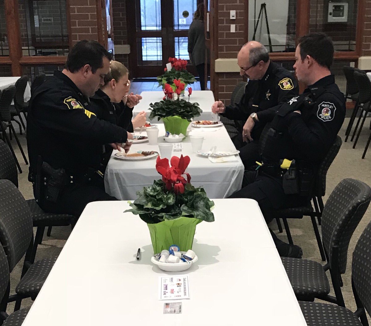 Huntley’s finest - firefighters and police officers take a break from their busy morning for some Hotcakes. #Hotcakes4Heroes