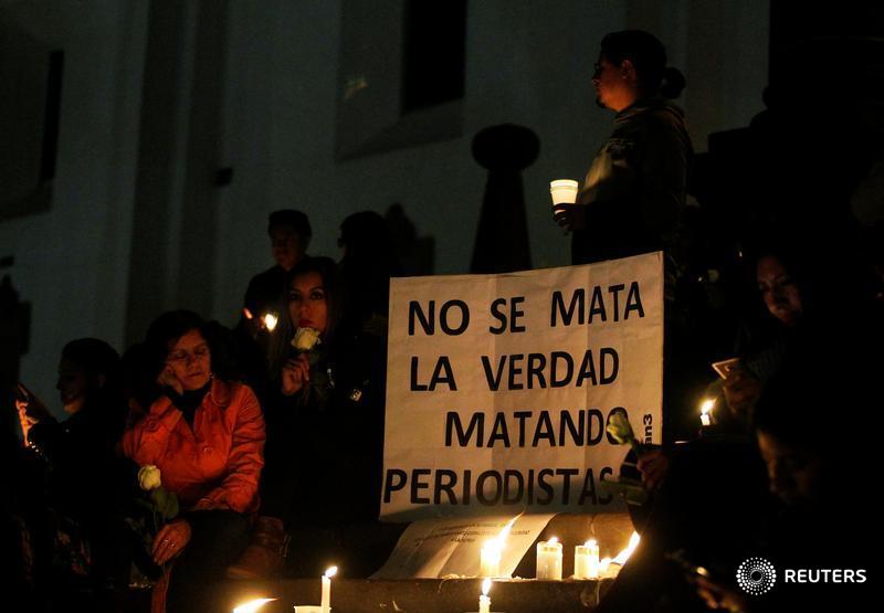 ReutersVzla's tweet image. Periodistas ecuatorianos secuestrados por grupo armado ilegal colombiano fueron asesinados I lta.reuters.com/article/topNew…