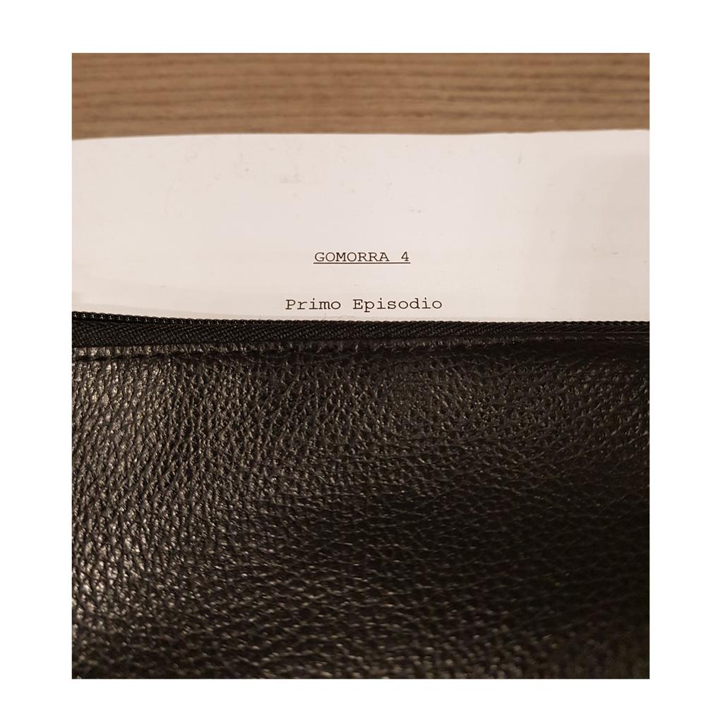 SalvioEspo's tweet image. Good morning people !! Let's start the day studying !!! Ep. 1 #Gomorra4