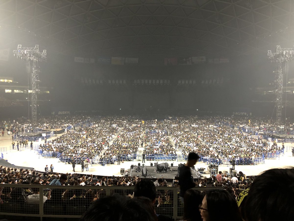 KaiOORer1's tweet photo. 名古屋ドーム1日目お疲れ様でした‼️
感動してやばかったです‼️
takaさん明日も頑張ってください‼️ https://t.co/GYWEZaWNkT