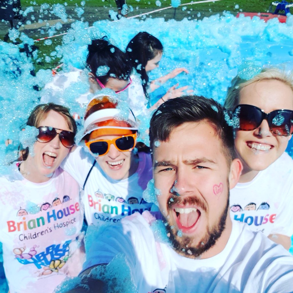 Loved doing the bubble rush 💙💚💛